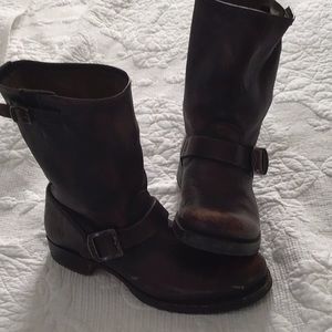 Frye Veronica slouch short boots